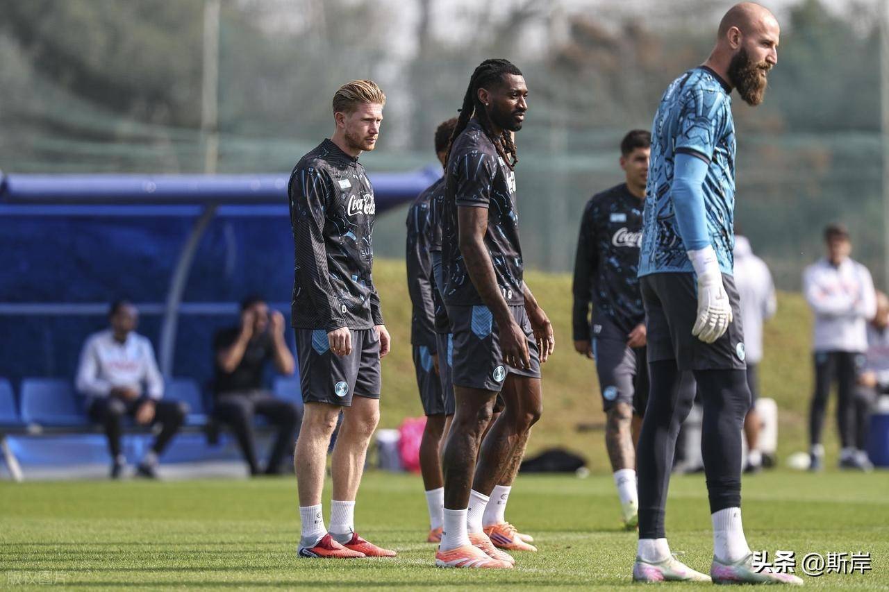 意甲赛前走向成谜,埃因霍温调整名单,压力陡增,心理建设被强调的简单介绍 意甲赛前走向成谜,埃因霍温调整名单,压力陡增,心理建设被强调的简单介绍