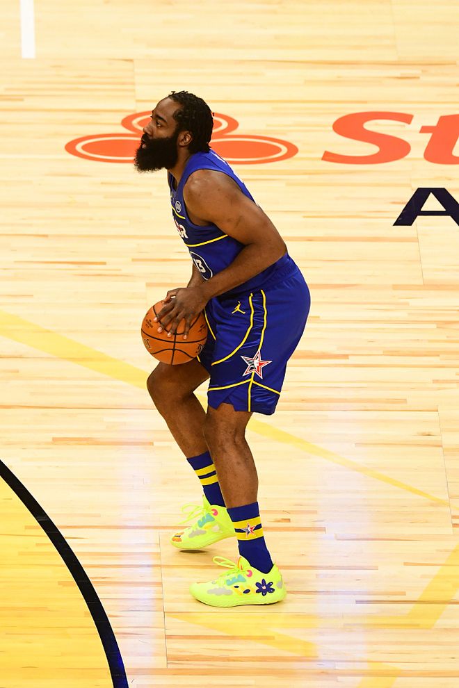 关于今晨纽卡斯尔刷新队史纪录：全明星赛节点到来，气氛紧张，控场能力受关注的信息